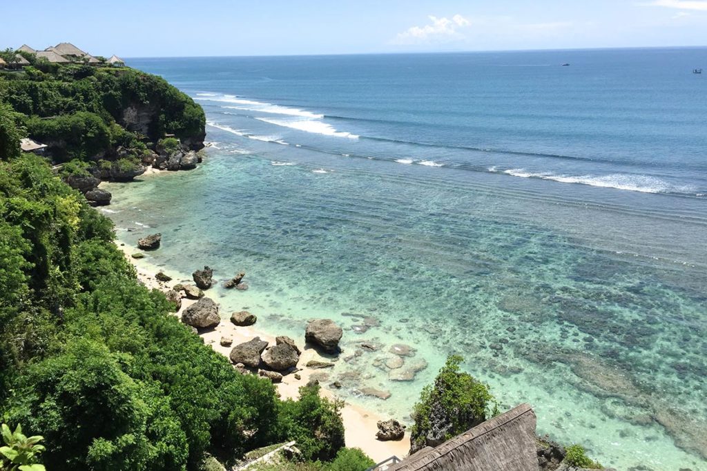 Bingin Beach - Lieu retraite Yoga Bali Vibes